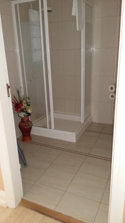 Abacus Guesthouse Galway Esterno foto